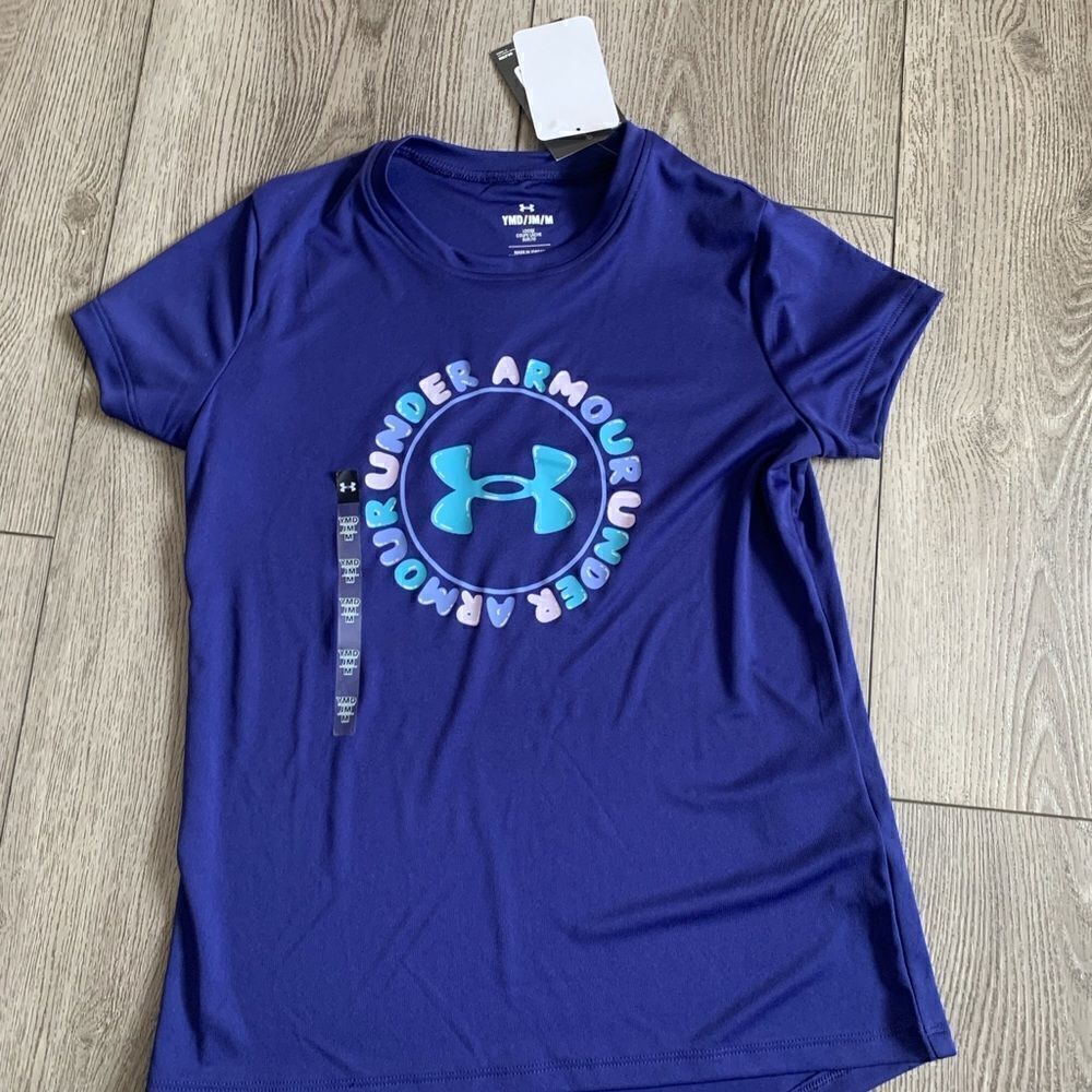 Under armour girls graphic t shirt